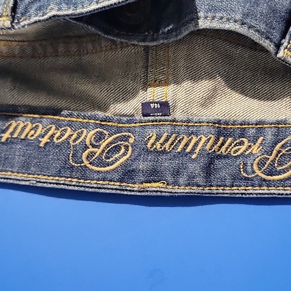 Gap Jeans - Picture 4 of 5